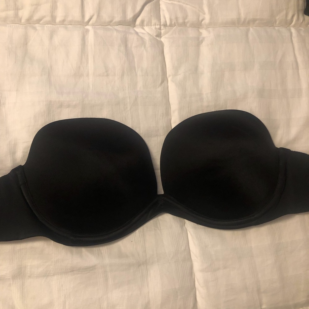 Victoria’s Secret Strapless Bra